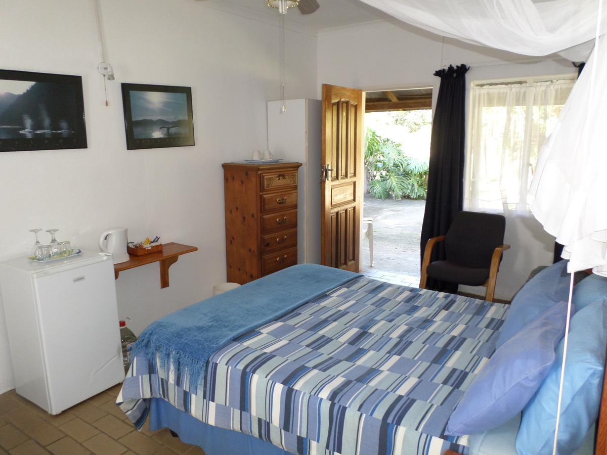Geckos B&B And Self-Catering Coffee Bay Exterior foto
